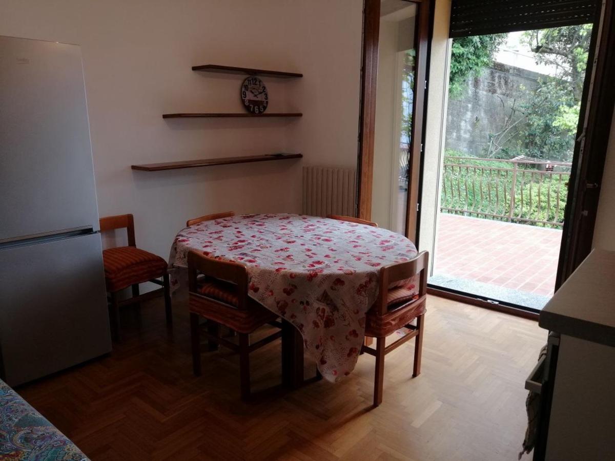 L'Agrifoglio Apartment Lezzeno Exterior photo